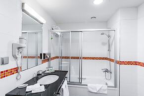 Courtyard By Marriott Pilsen