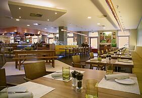 Courtyard By Marriott Pilsen