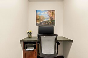 Best Western Legacy Inn & Suites Beloit/South Beloit