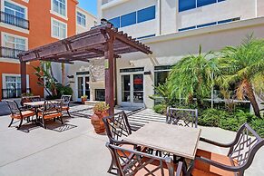 Embassy Suites by Hilton Valencia