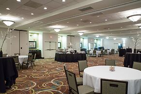 Holiday Inn Bloomington-Airport by IHG