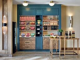 Bellasera Hotel & Suites Paso Robles, Tapestry by Hilton