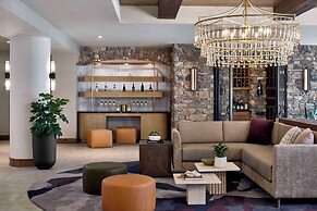 Bellasera Hotel & Suites Paso Robles, Tapestry by Hilton