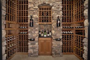 Bellasera Hotel & Suites Paso Robles, Tapestry by Hilton