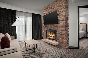 Bellasera Hotel & Suites Paso Robles, Tapestry by Hilton