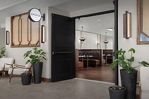 Bellasera Hotel & Suites Paso Robles, Tapestry by Hilton