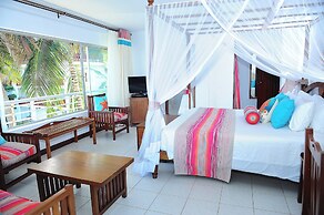 Voyager Beach Resort