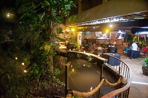 Voyager Beach Resort