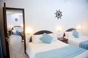 Voyager Beach Resort