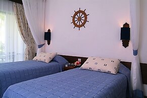 Voyager Beach Resort