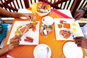 Voyager Beach Resort