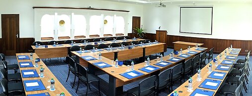 Voyager Beach Resort