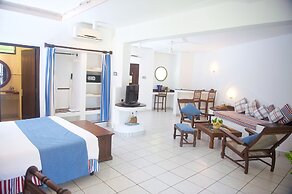 Voyager Beach Resort