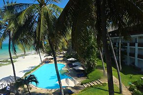Voyager Beach Resort