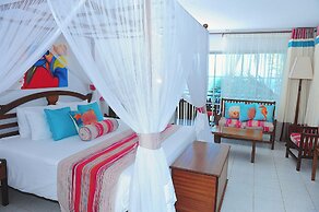 Voyager Beach Resort