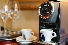 Riverbend Inn and Vineyard