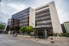 Atrium Hotel
