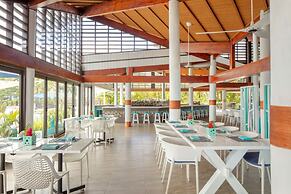 Radisson Blu Resort Fiji Denarau Island