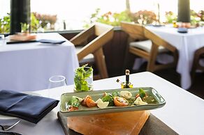 Radisson Blu Resort Fiji Denarau Island