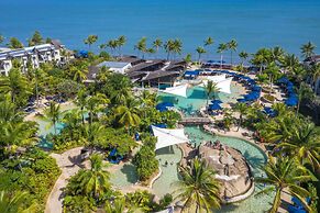 Radisson Blu Resort Fiji Denarau Island