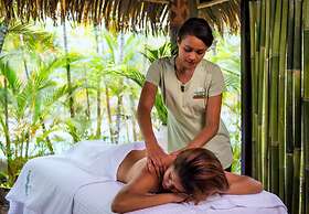 Radisson Blu Resort Fiji Denarau Island