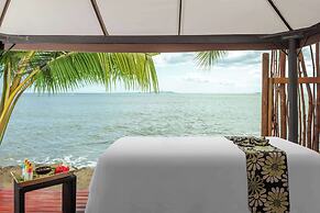 Radisson Blu Resort Fiji Denarau Island