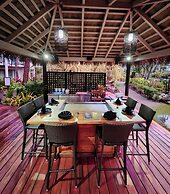 Radisson Blu Resort Fiji Denarau Island