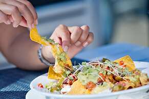 Radisson Blu Resort Fiji Denarau Island