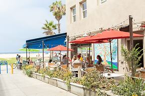 Su Casa at Venice Beach