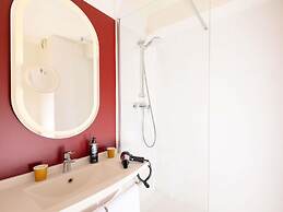 ibis Valenciennes