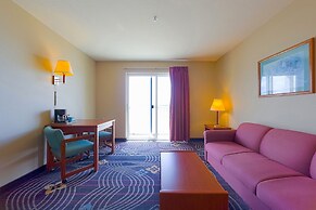 Siletz Bay Beachfront Hotel by OYO Lincoln City