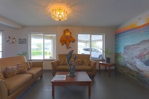 Siletz Bay Beachfront Hotel by OYO Lincoln City