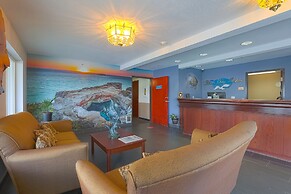 Siletz Bay Beachfront Hotel by OYO Lincoln City