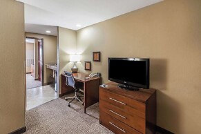 Comfort Suites Yukon - SW Oklahoma City