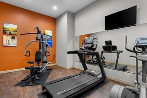 Comfort Suites Yukon - SW Oklahoma City