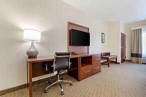 Comfort Suites