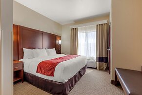 Comfort Suites