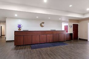 Comfort Suites