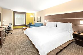 Holiday Inn Express & Suites Marysville by IHG