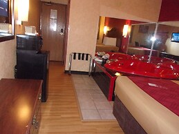 Econo Lodge Kent - Akron West