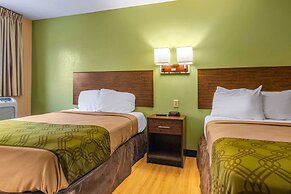 Econo Lodge Kent - Akron West