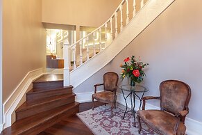 Avenida Boutique Hotel