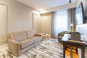 Avenida Boutique Hotel