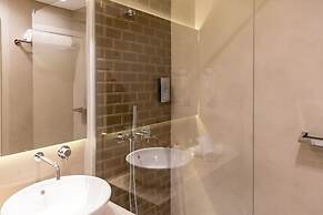 Avenida Boutique Hotel