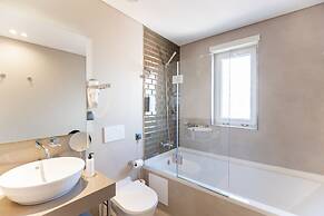 Avenida Boutique Hotel