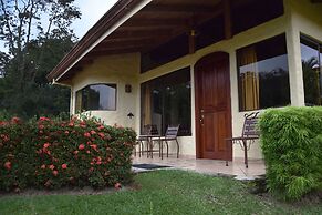 Arenal Volcano Inn