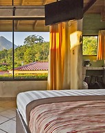 Arenal Volcano Inn