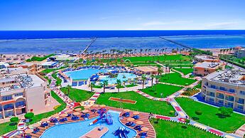 Pickalbatros Royal Moderna Sharm & Aqua Park