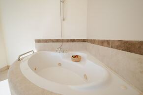 Parador Nature Resort and Spa