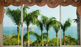 Parador Nature Resort and Spa